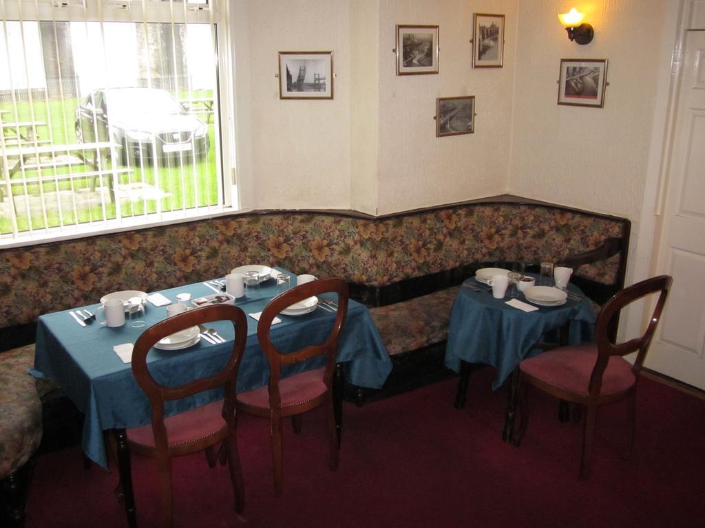 ווידנס Mersey Hotel מראה חיצוני תמונה